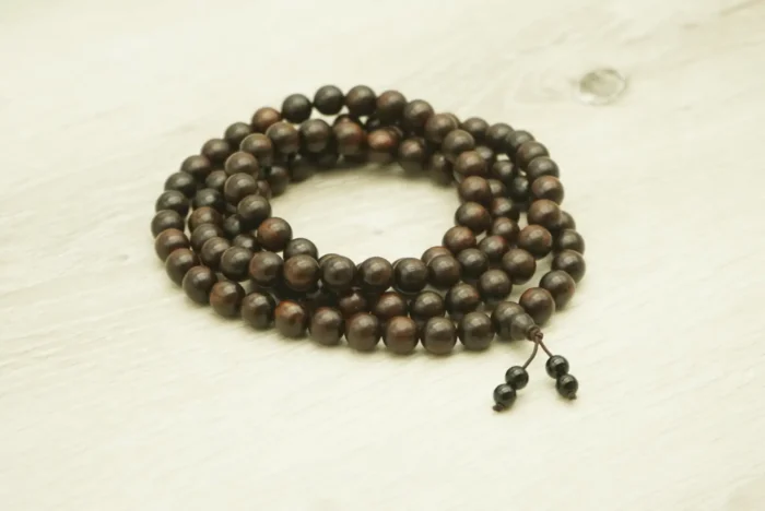 Himalayan Rosewood Mala｜Layered Folding & Tassel Design｜Tibetan Minimalist Aesthetic