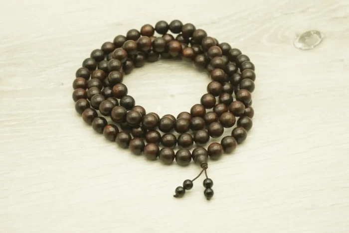 Rosewood Mala Overhead View｜Dual Tassels Draping｜Tibetan Buddhist Ritual Item