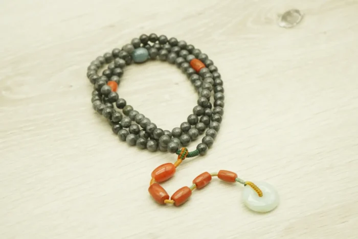 Trinity Blessing Mala Main View｜7.3mm Hetian Jade + 14.9mm Nanhong + 22.3mm Jadeite