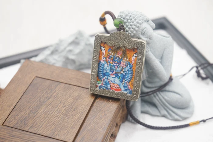 Yamantaka Protective Thangka - Plant-Based Pigments｜Silver-Copper Ornamental Frame